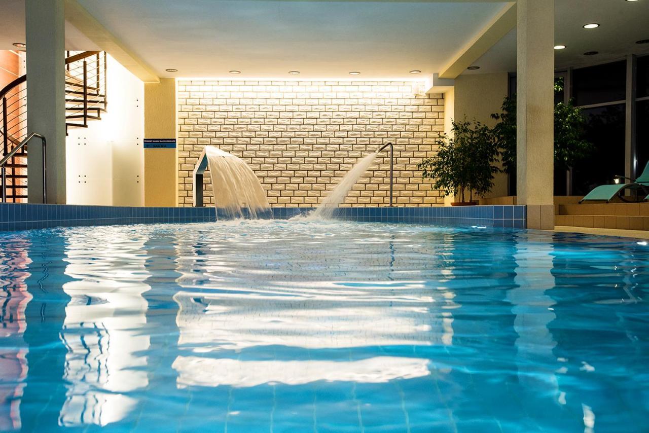 Sanatorium Uzdrowiskowe Lech Hotel Kołobrzeg Buitenkant foto